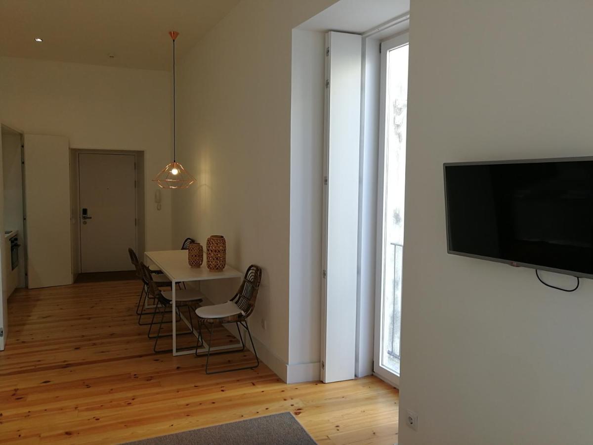 Chiado Downtown Apartment Lisbona Esterno foto