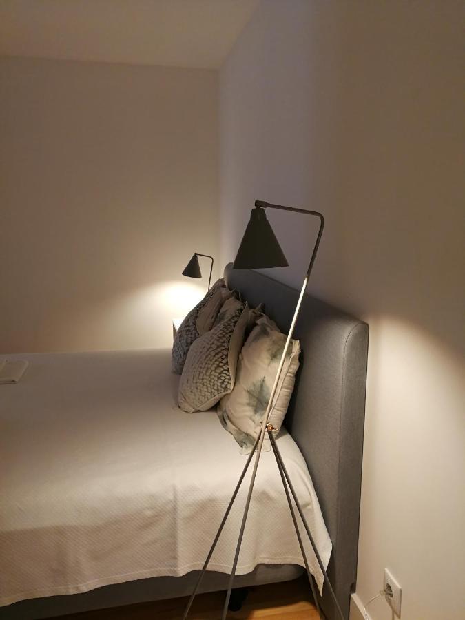 Chiado Downtown Apartment Lisbona Esterno foto