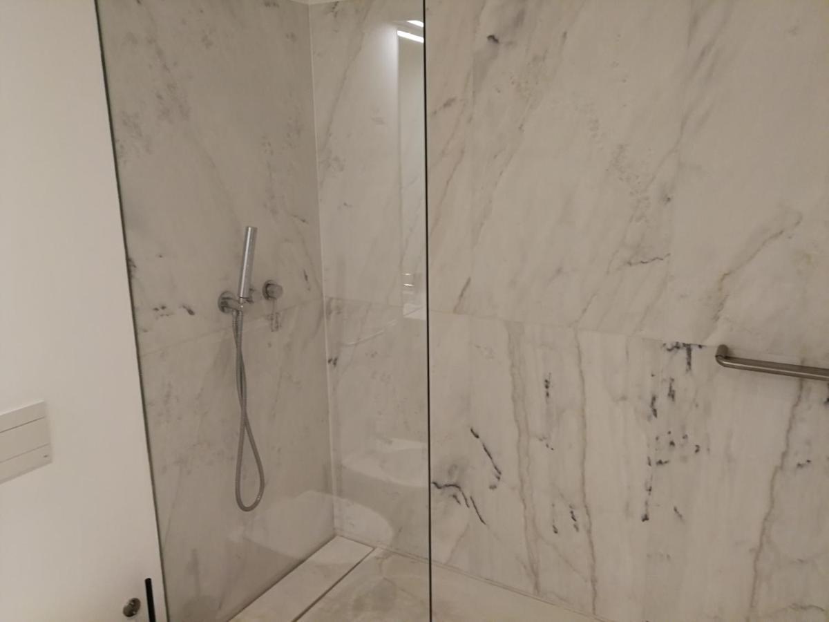 Chiado Downtown Apartment Lisbona Esterno foto
