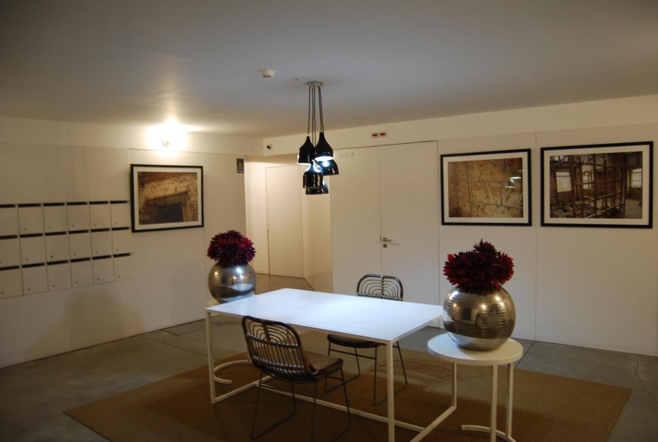 Chiado Downtown Apartment Lisbona Esterno foto