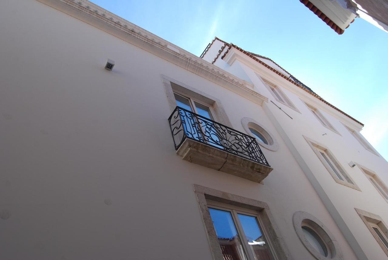 Chiado Downtown Apartment Lisbona Esterno foto