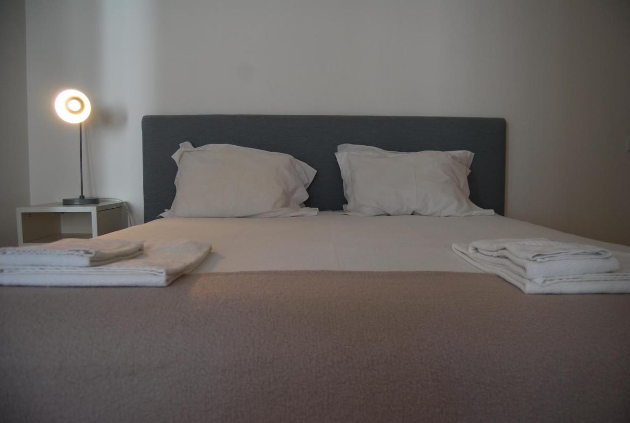 Chiado Downtown Apartment Lisbona Esterno foto