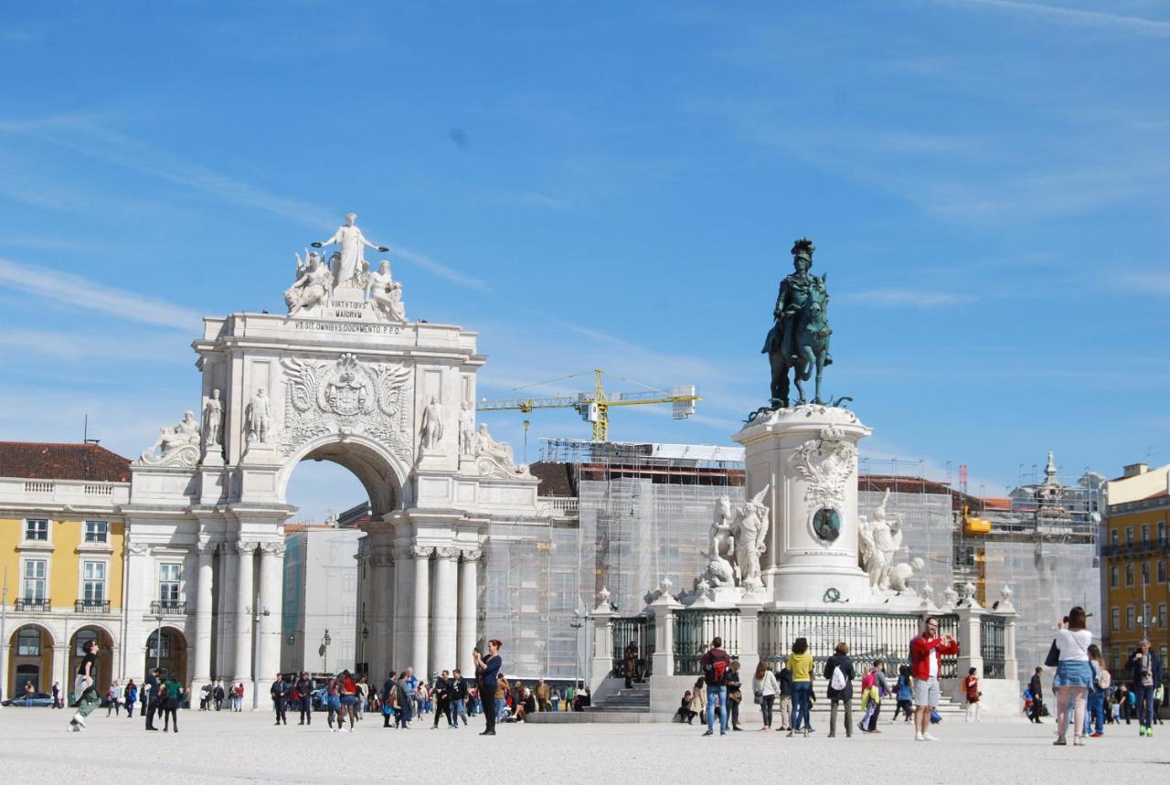 Chiado Downtown Apartment Lisbona Esterno foto
