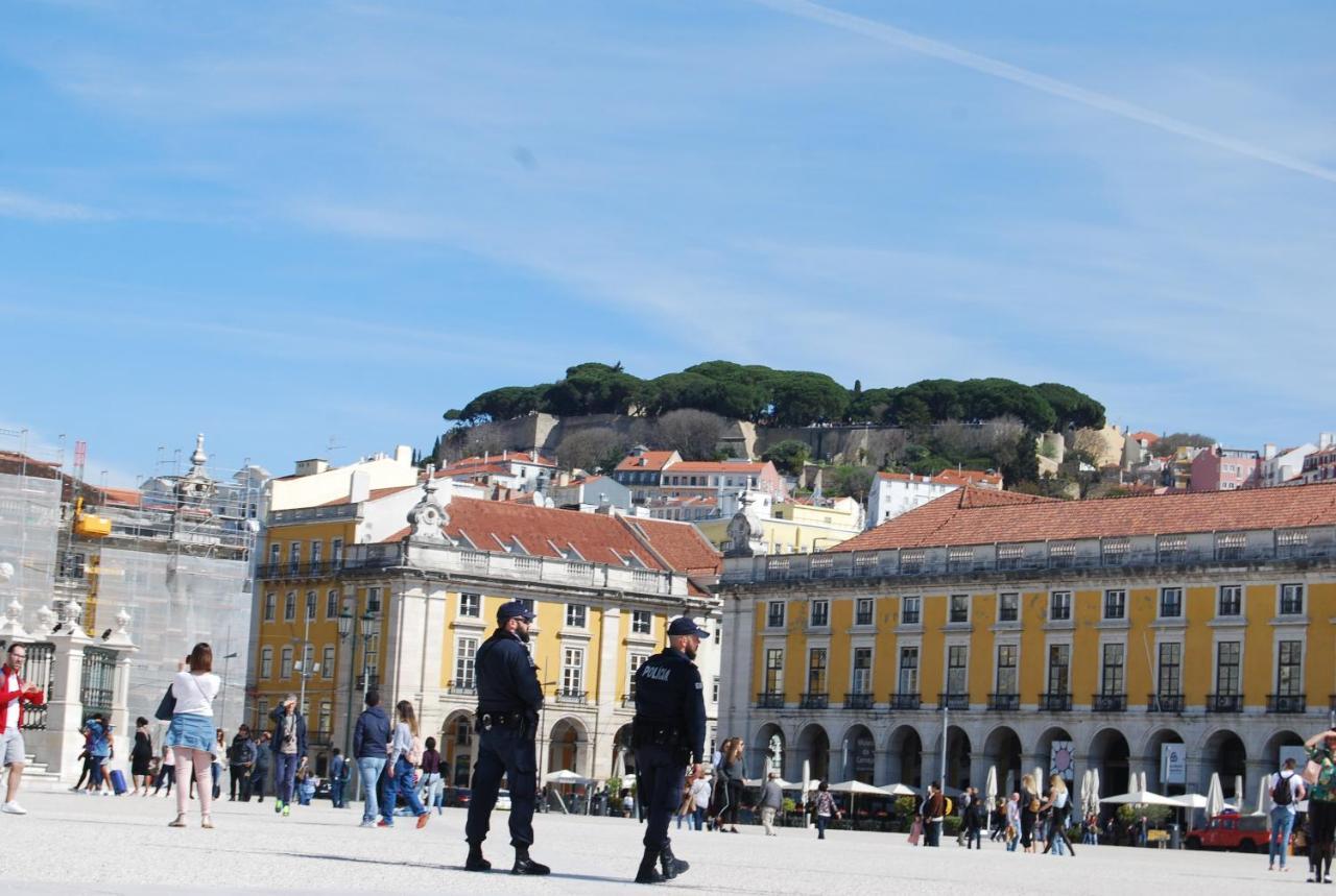 Chiado Downtown Apartment Lisbona Esterno foto